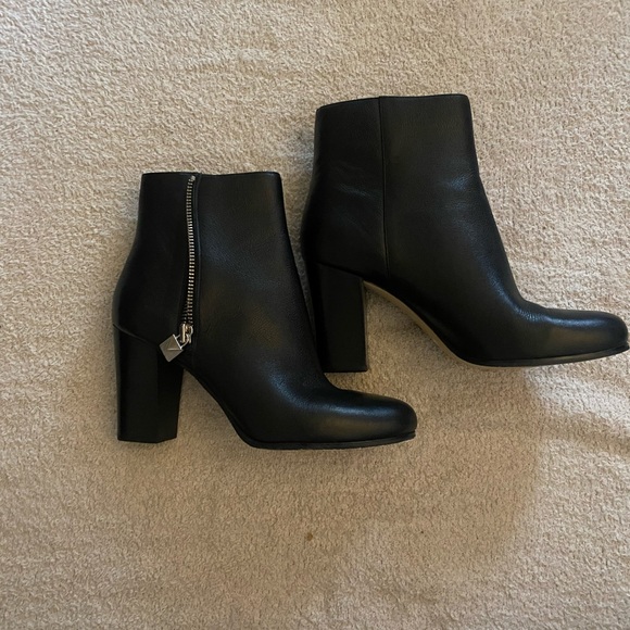 Michael Kors black booties 10 m - Picture 8 of 8